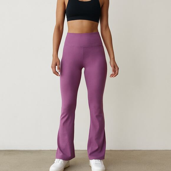 Pact NWT Amethyst Karissa Bootcut Ribbed Legging Womens Sml Organic Sustainable - Picture 1 of 10